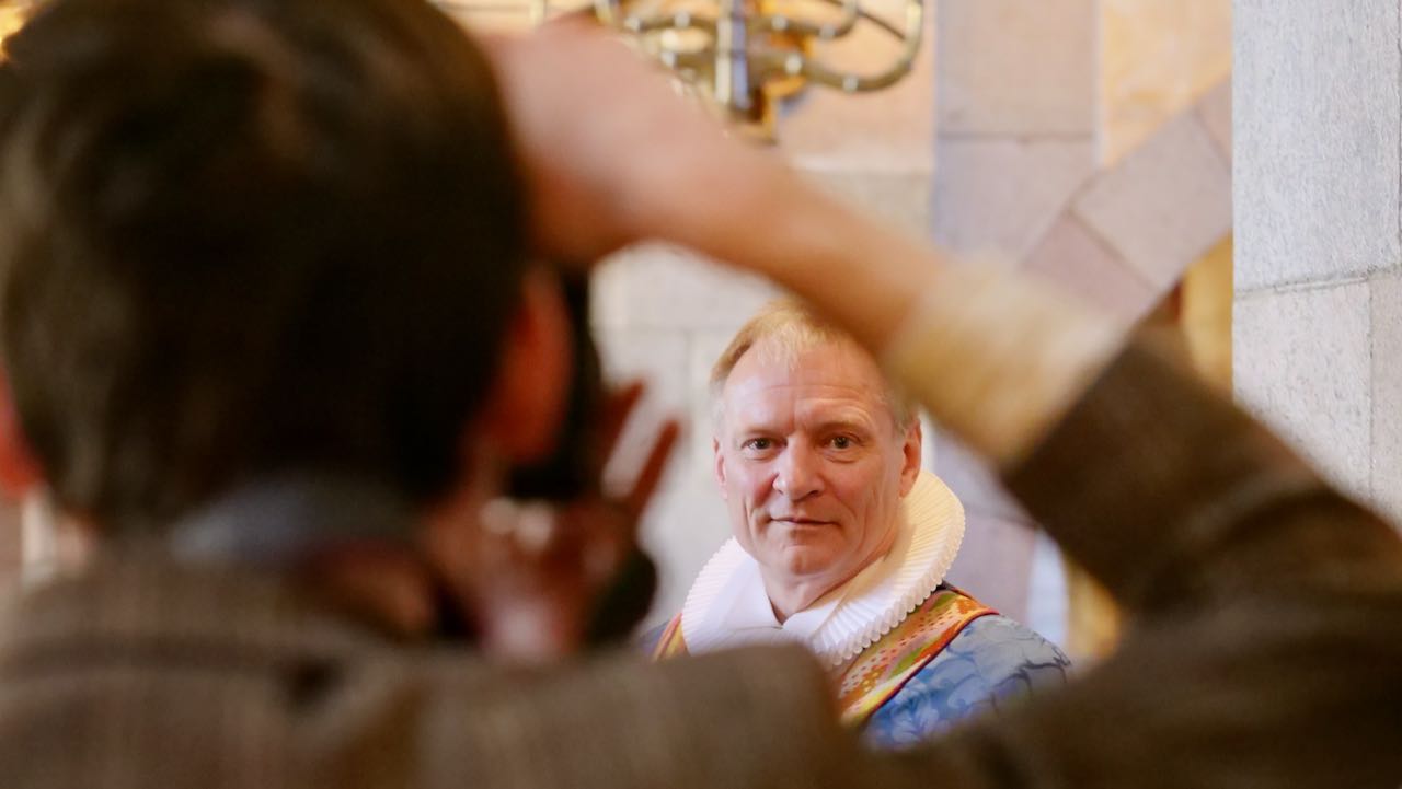 Portraetmaler_fotoHenrikHelms - 16.jpeg