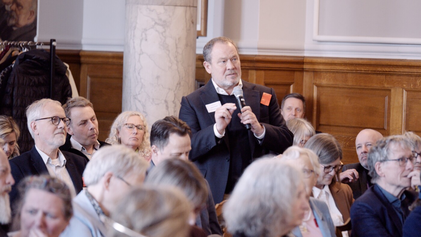 Store Bededagskonference fællessalen Christiansborg spørgsmål2.jpg