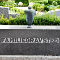 20220905 Vestre Kirkegård i Herning - familiegravsted