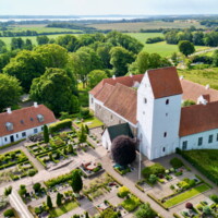 20250702 Ørslevkloster kirke fotoHenrikHelms - 2.jpeg