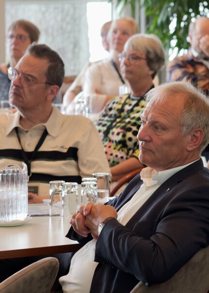 Publikum til stiftspræstestævne